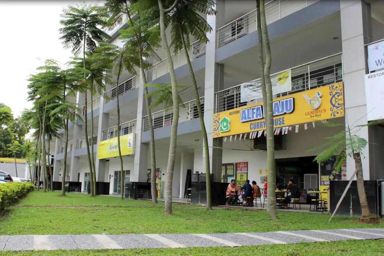 Puchong Skypod Residence @ Hostay المظهر الخارجي الصورة